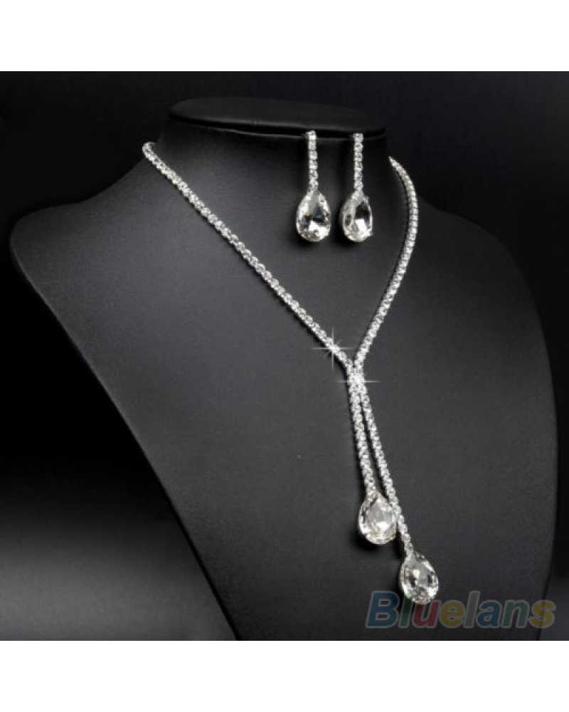 Elegant Rhinestone Crystal Pendant With Earrings