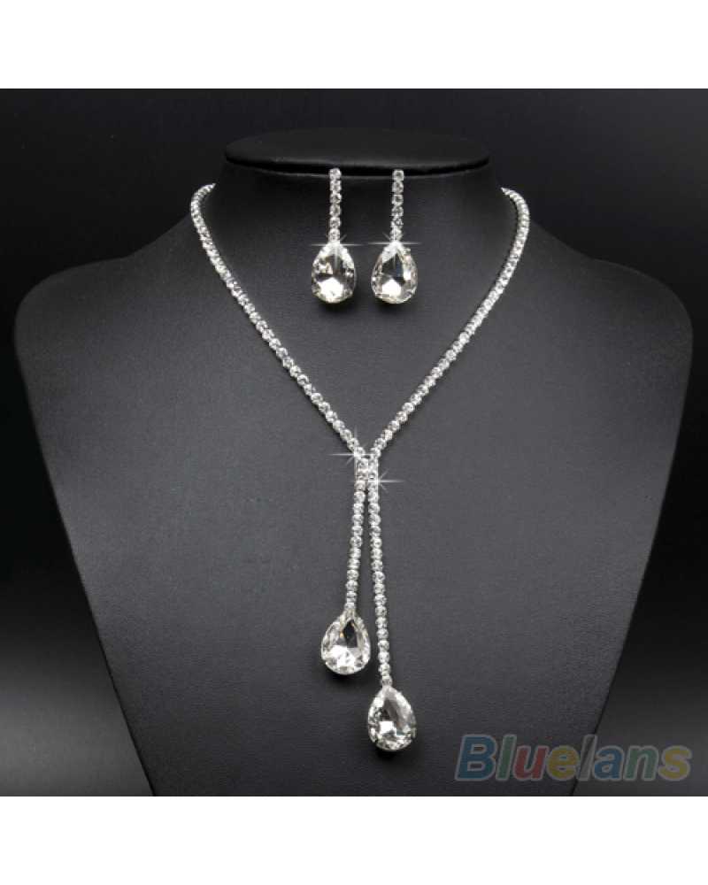 Elegant Rhinestone Crystal Pendant With Earrings