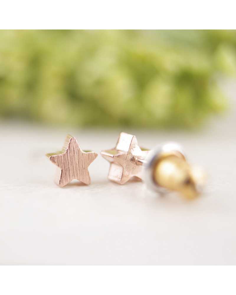  Color: Rose Gold
