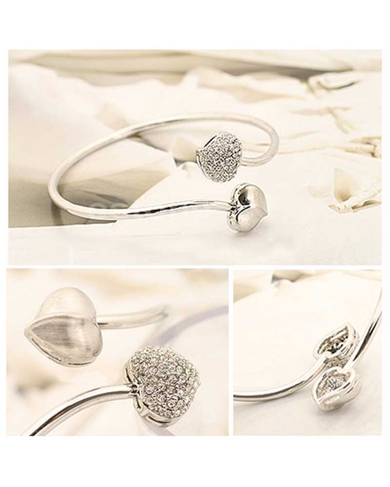 Fashionable Crystal Heart Silver Bracelet