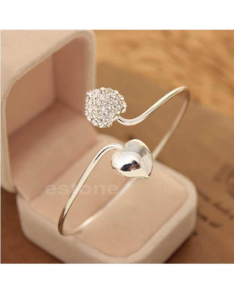 Fashionable Crystal Heart Silver Bracelet