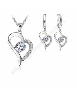 Cubic Zircon Heart Shape Pendant With Earrings
