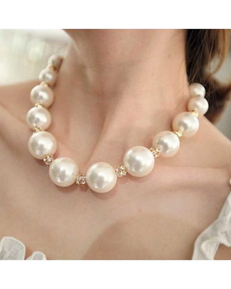 Big Pearl Trendy Necklace