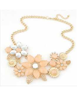 Vintage Stunning Flower Rhinestone Necklace