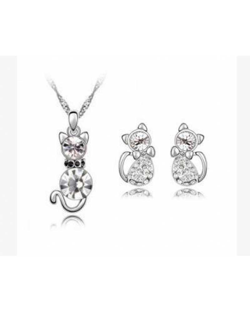  Color: Silver - White