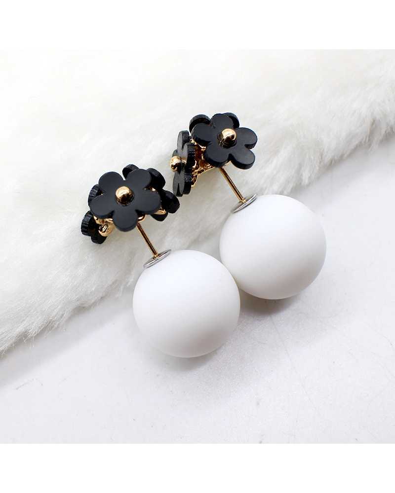  Color: White