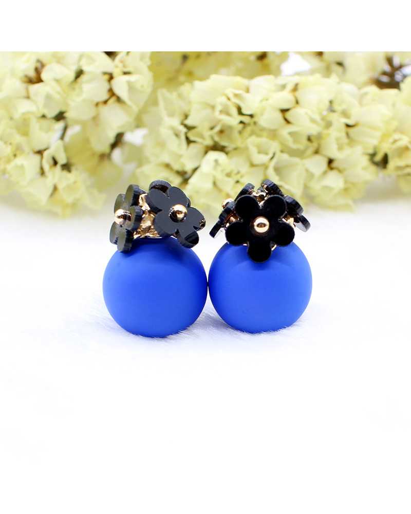  Color: Blue